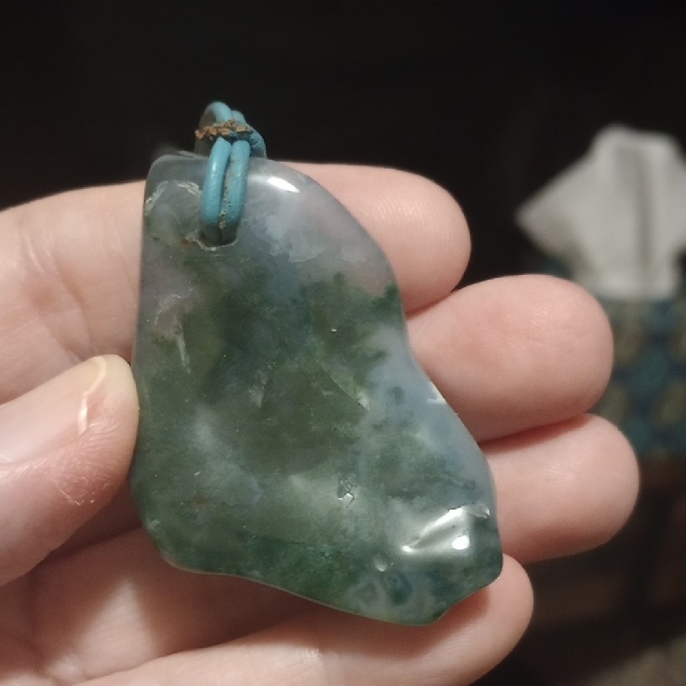 Moss Agate - Picture 1 of 2